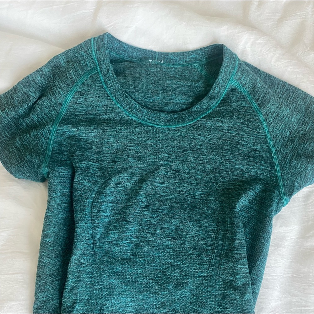 Lululemon Swiftly Tech Tee